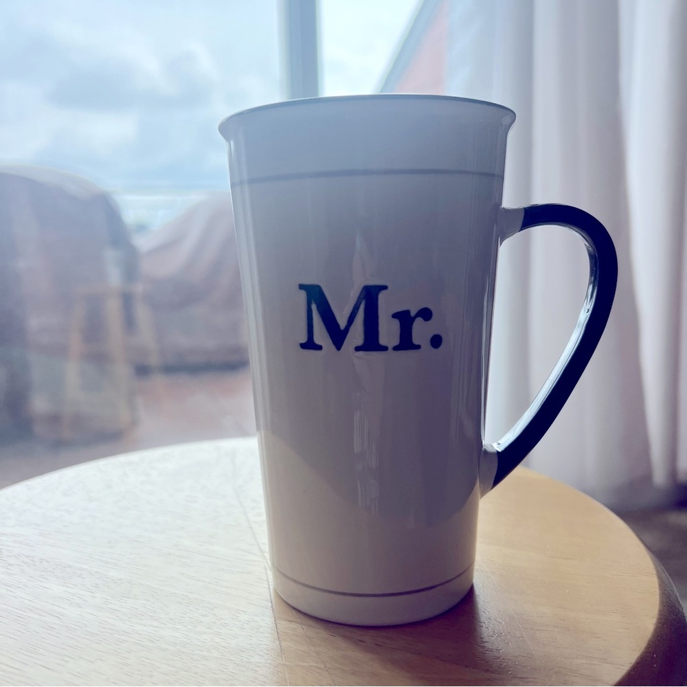 Spectrum Designz Ceramic Mr. Mug Tall Mister Black and White Tea Coffee Comfy K4